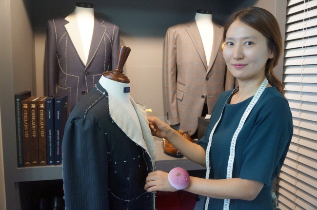 bespoke tailor singapore
